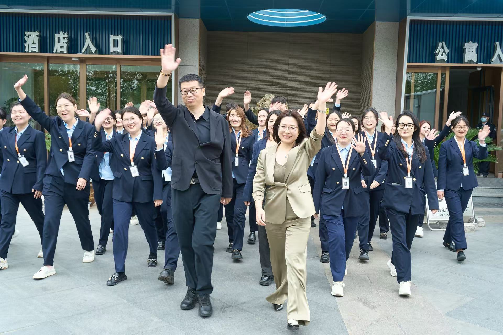 1746953877456549.jpg 120952ae4716880f4ab00eafb628ccd.jpg